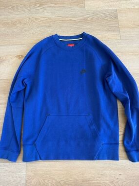 Nike Men’s Crewneck Sweatshirt